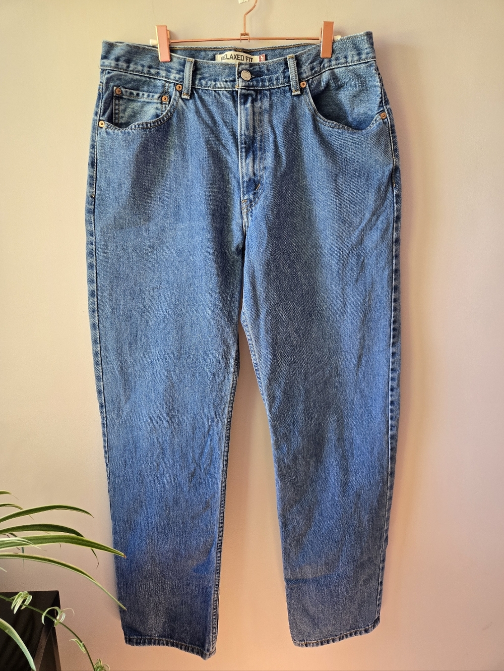 Levi's 550 Relaxed Fit Jeans Medium Wash 36x34 (Measures 35x33)👖✨ - Picture 1 of 14